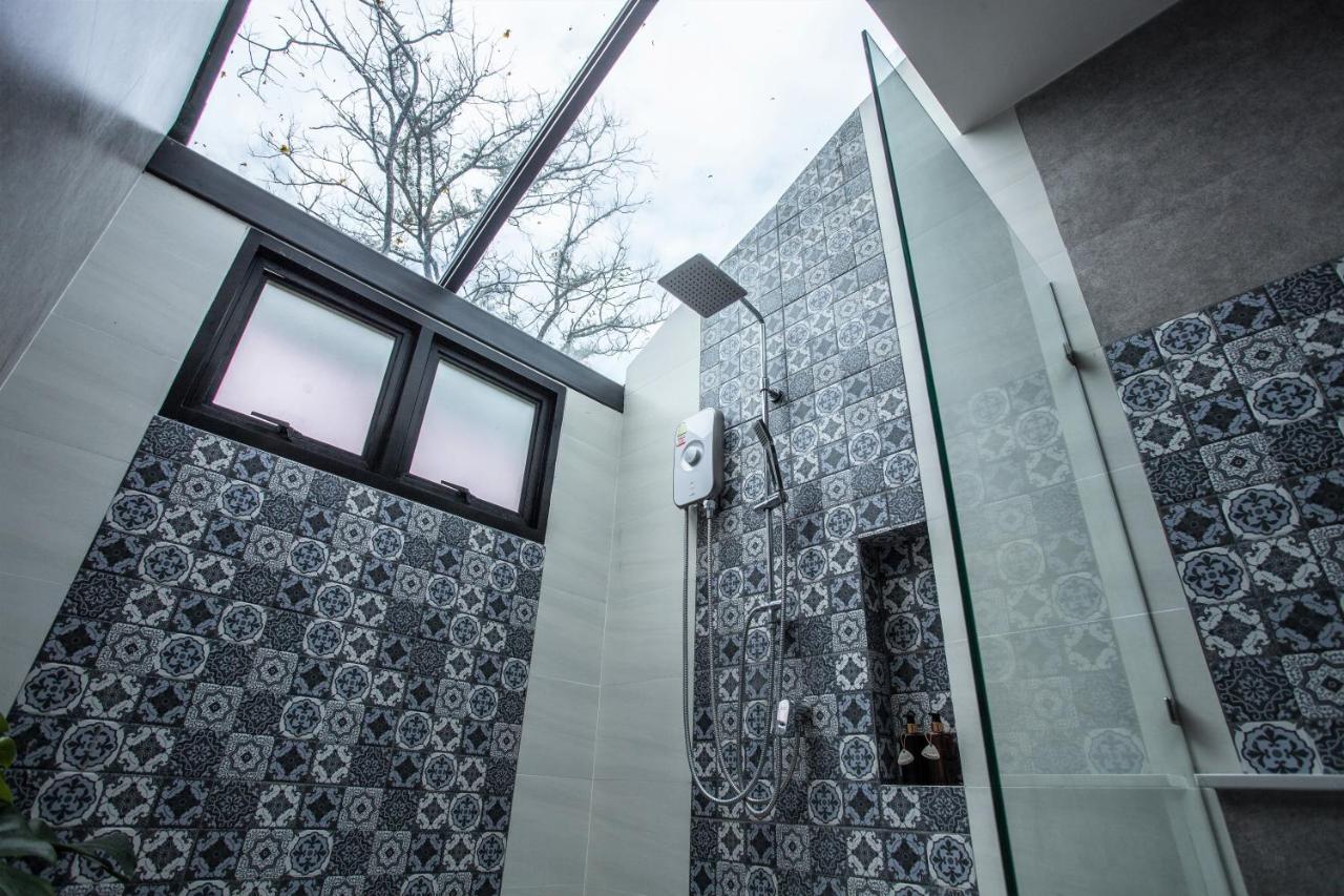 The Mantra Navi Hotel Koh Lanta Exterior photo
