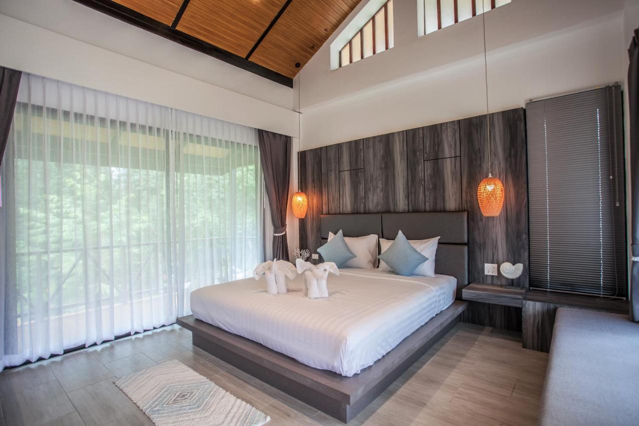 The Mantra Navi Hotel Koh Lanta Exterior photo