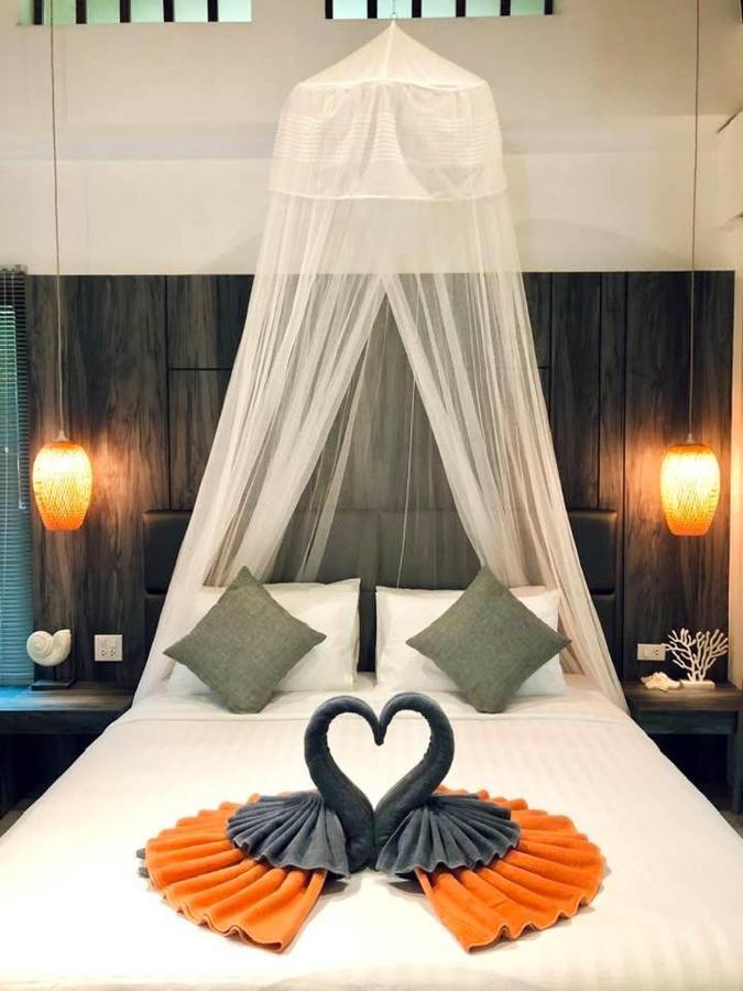 The Mantra Navi Hotel Koh Lanta Exterior photo